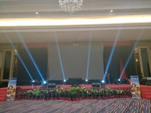 Kombinasi Panggung LED Videotron Dan Lighting Spot Light